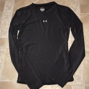 Juniors Under Armour athletic shirt
